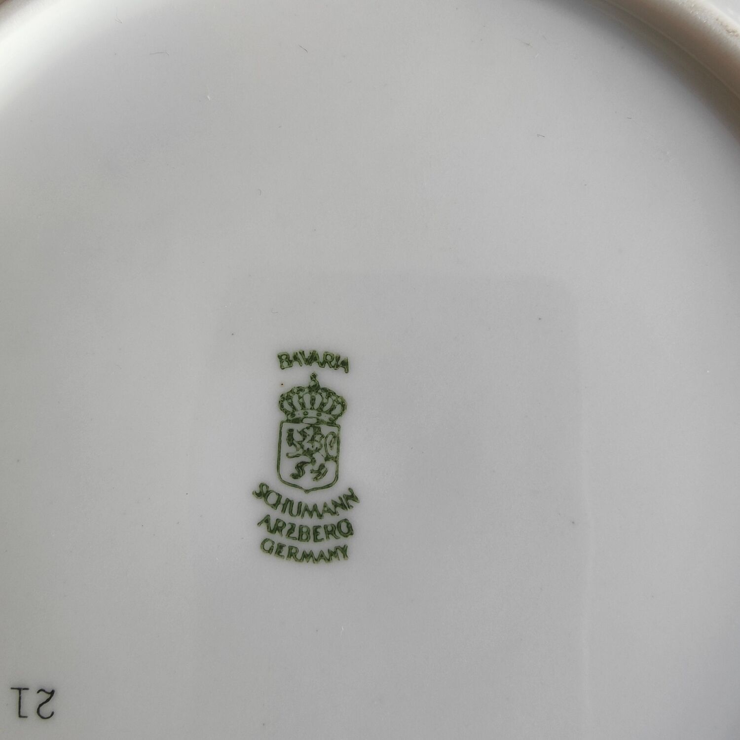 4 vintage plates 70s