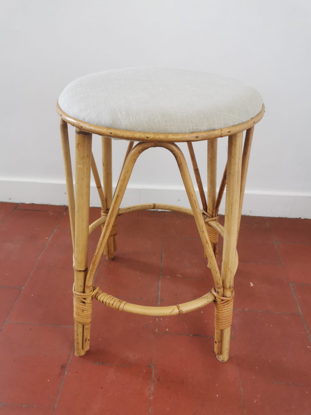 Rattan stool