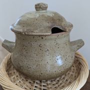 Grande soupière en grès pyrité vintage