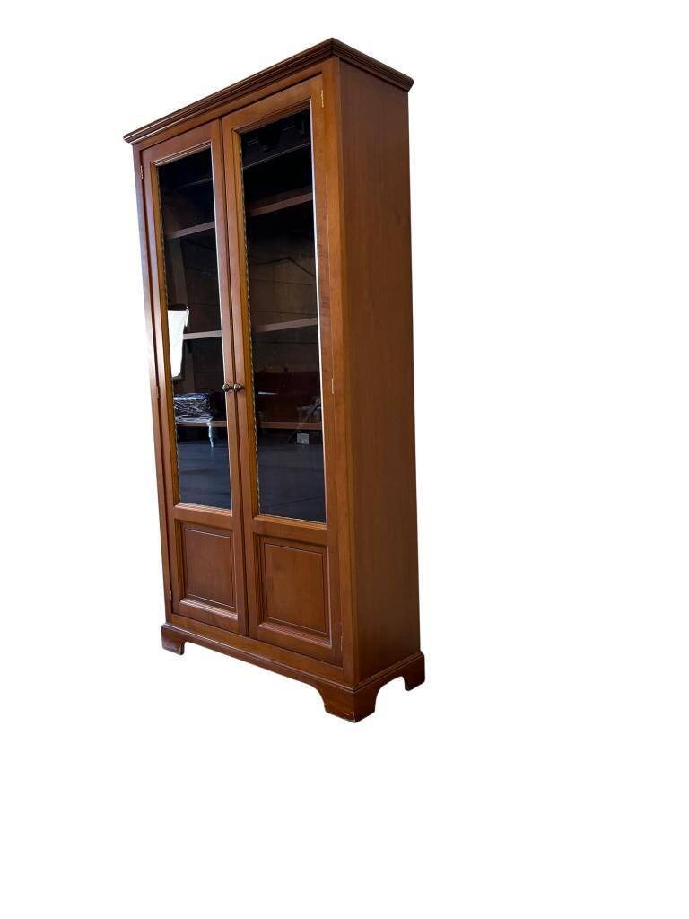Vitrine en bois vintage / armoire