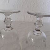 2 old glasses tulip