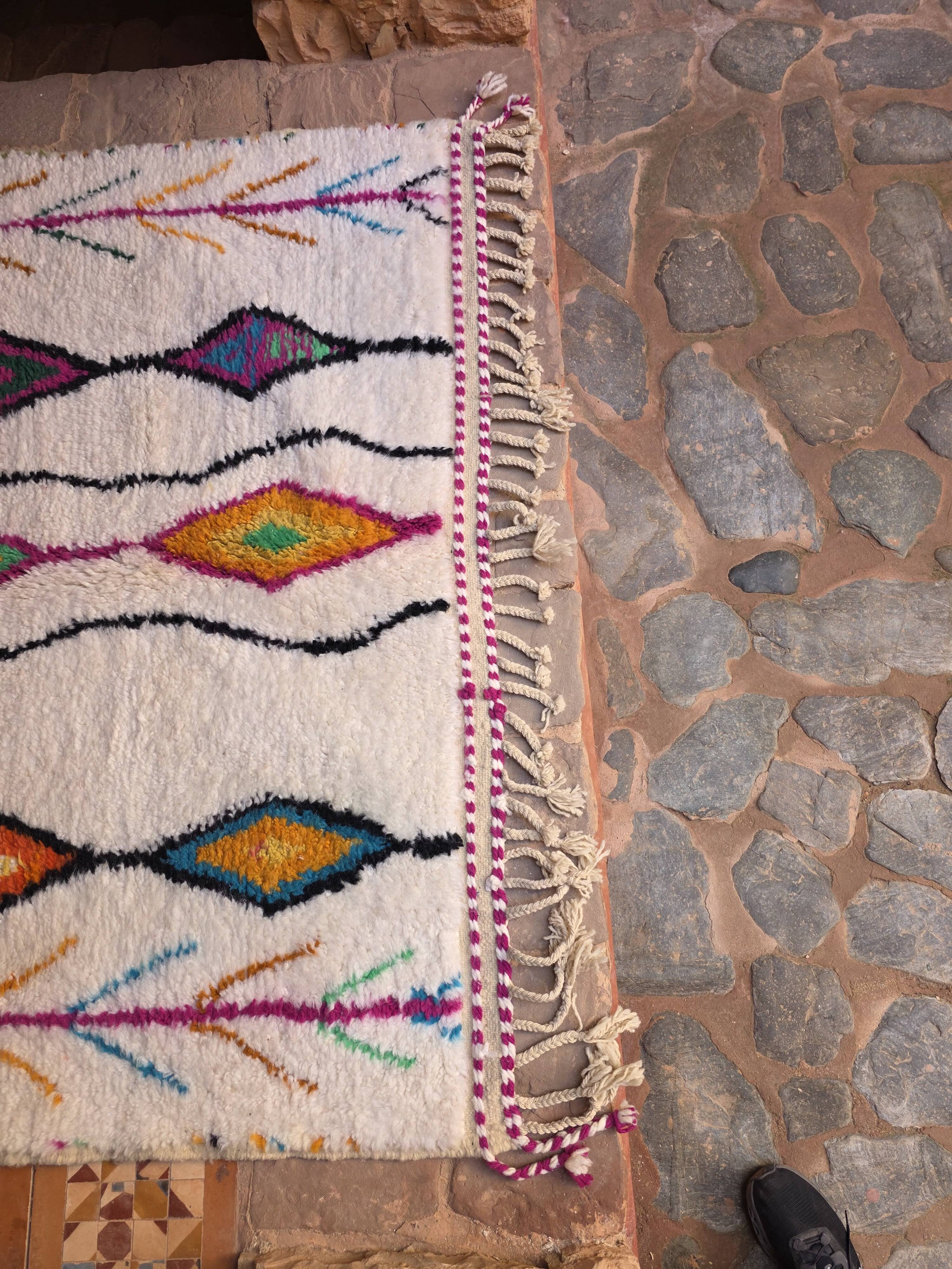 Moroccan Berber rug Azilal 250 x 150 cm