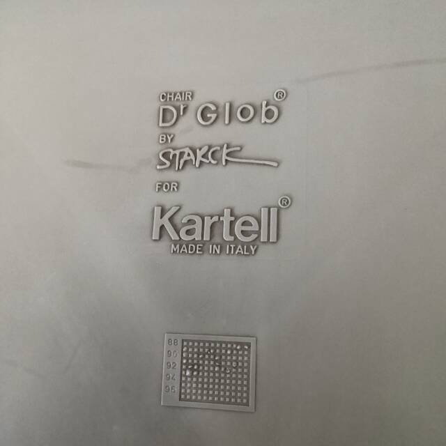 Chaise Dr Glob by Philippe Starck