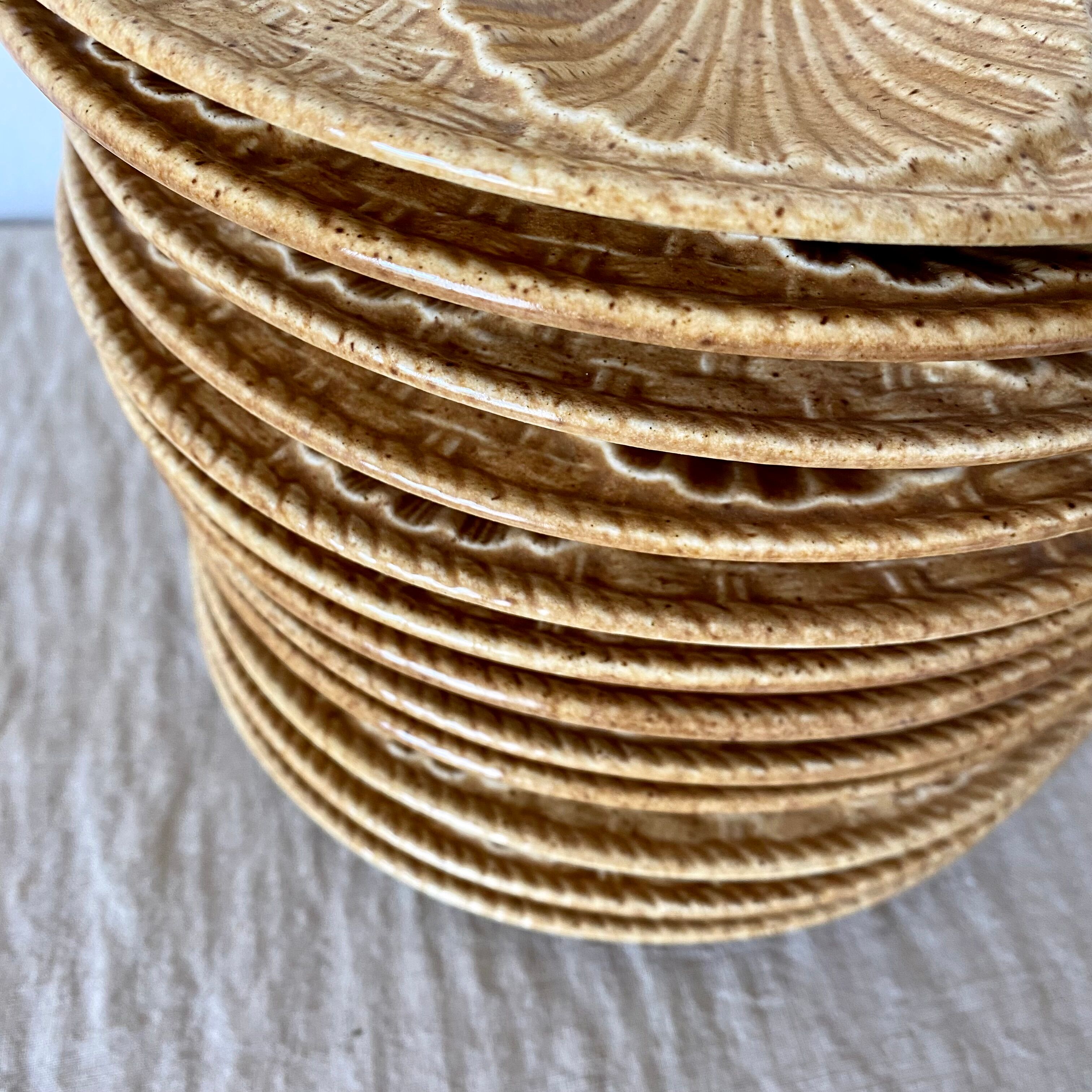 Longchamp oyster service 12 plates and one dish