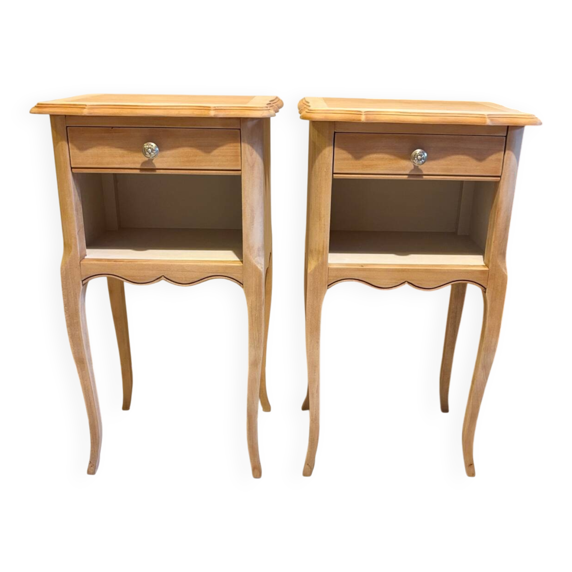 Table de chevet bois brut