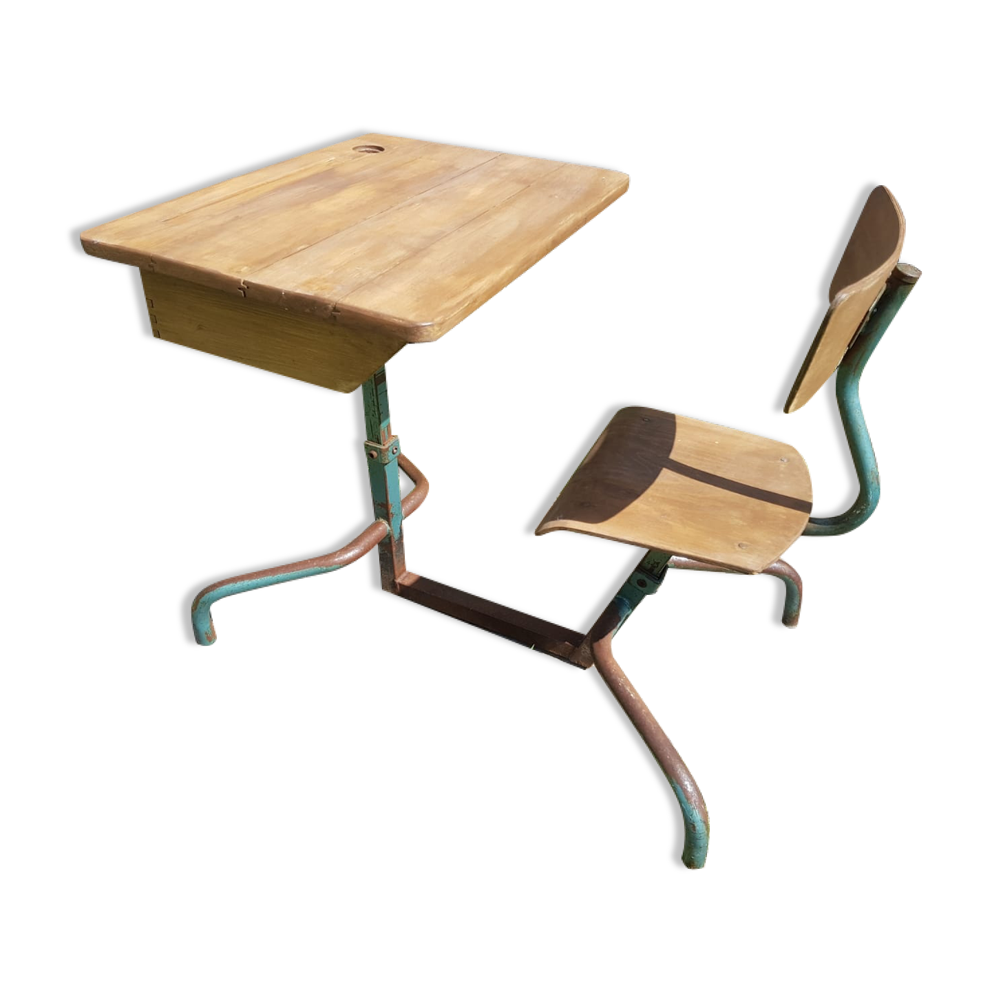 Former office children's scalable desk