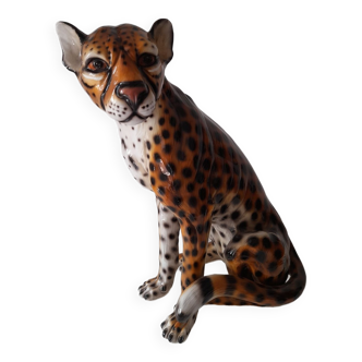Animal sculpture ceramic leopard