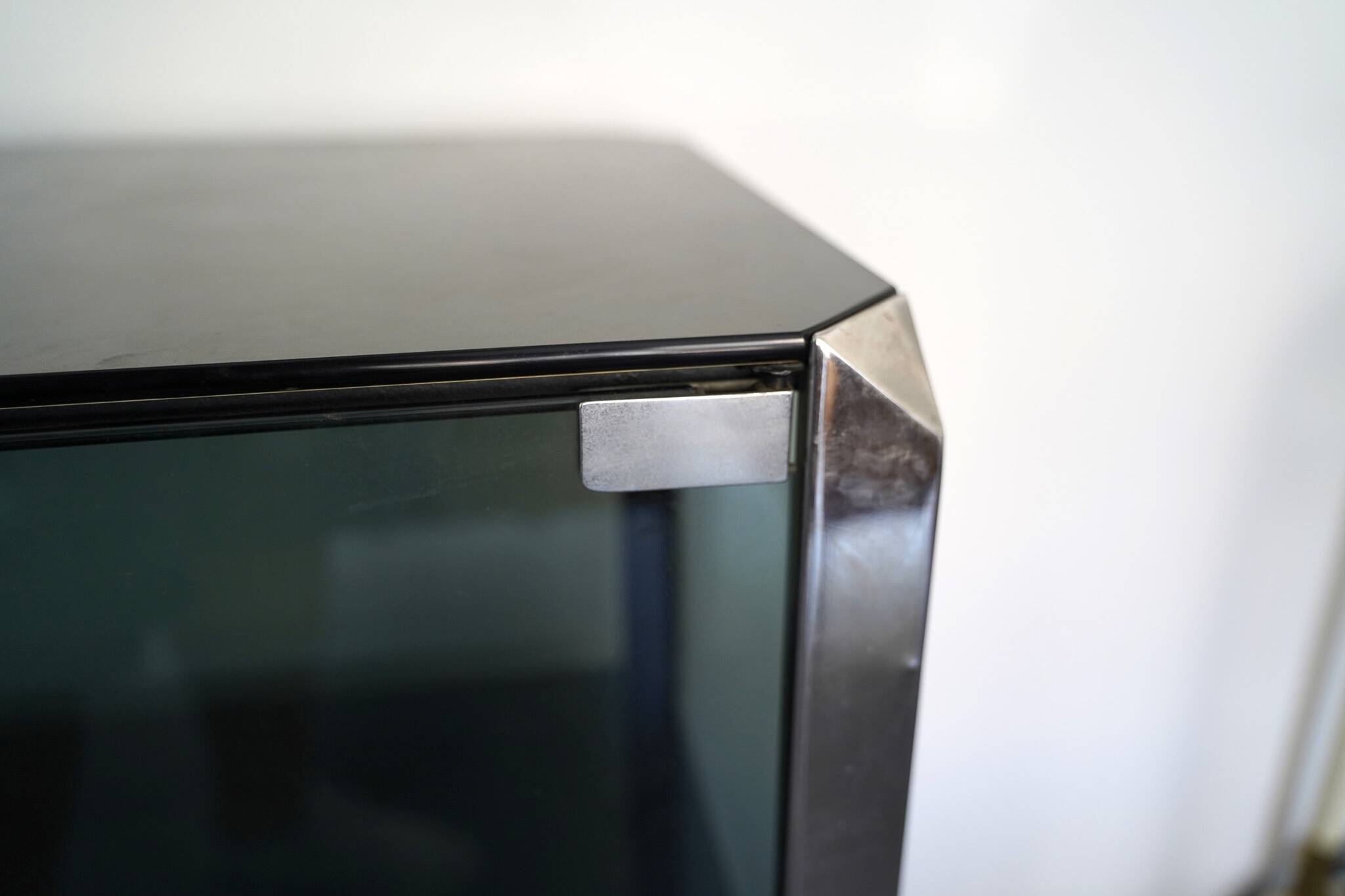 Vintage glass and chrome cabinet by Willy Rizzo for Mario Sabot. Italy 1970