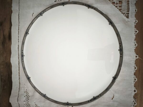Grand plat à tarte extra-plat porcelaine anglaise Wedgwood modèle Amherst