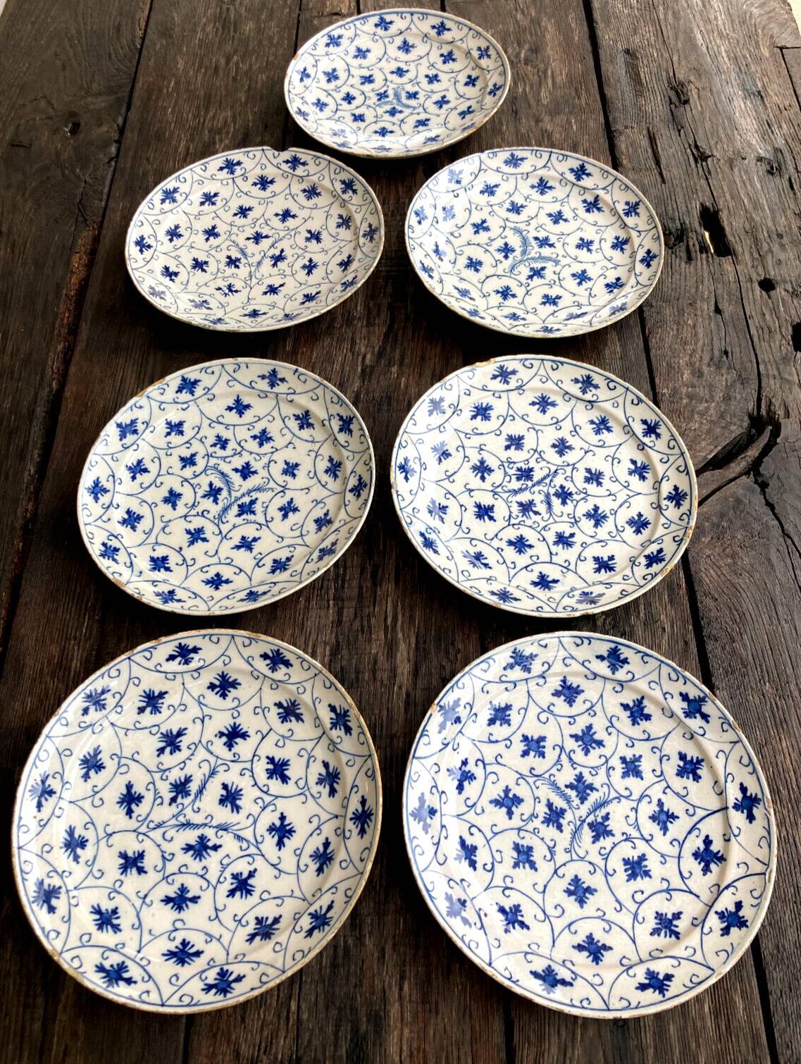 Lot de 7 assiettes faience XVIIIe - camaieu bleu