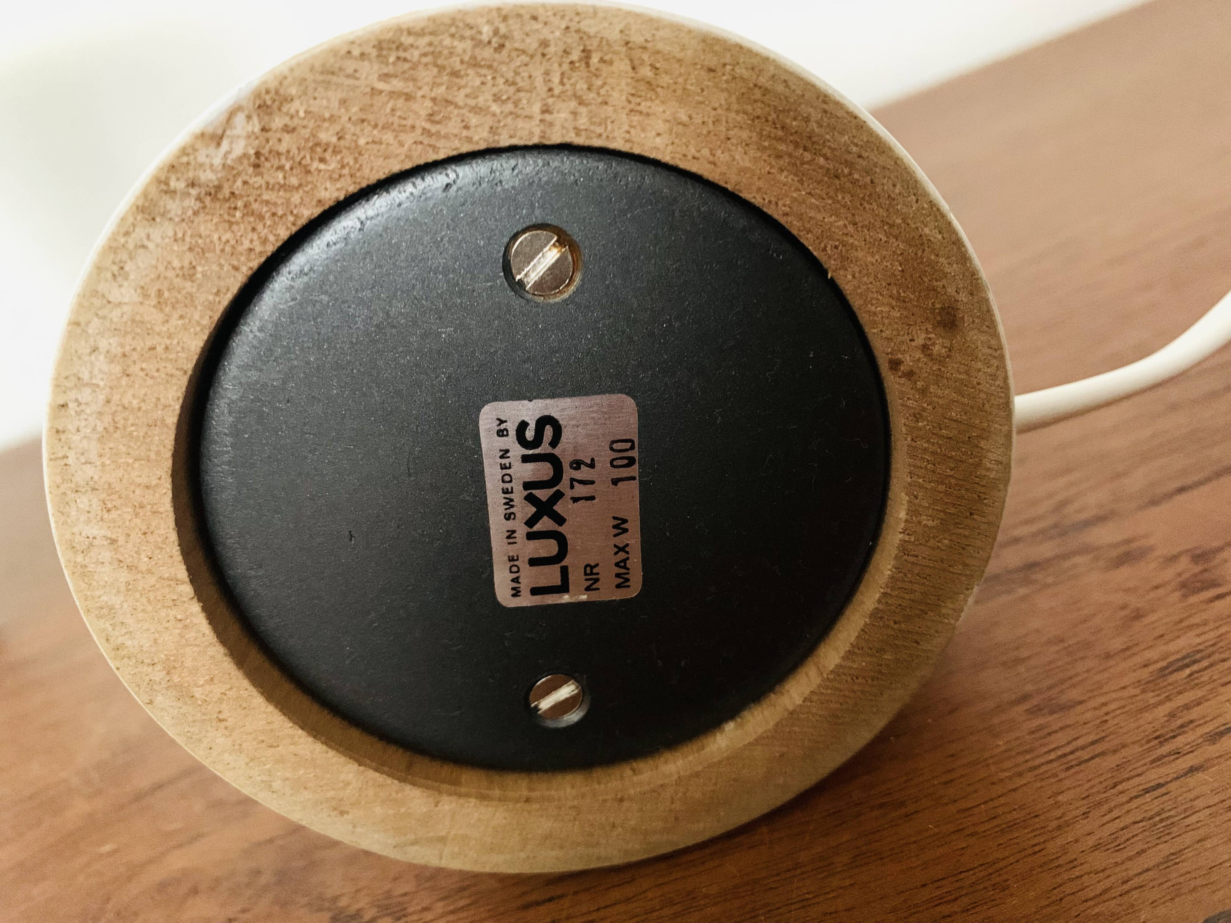 Lampe de table en bois par Uno et Östen Kristiansson