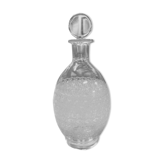 Engraved crystal decanter