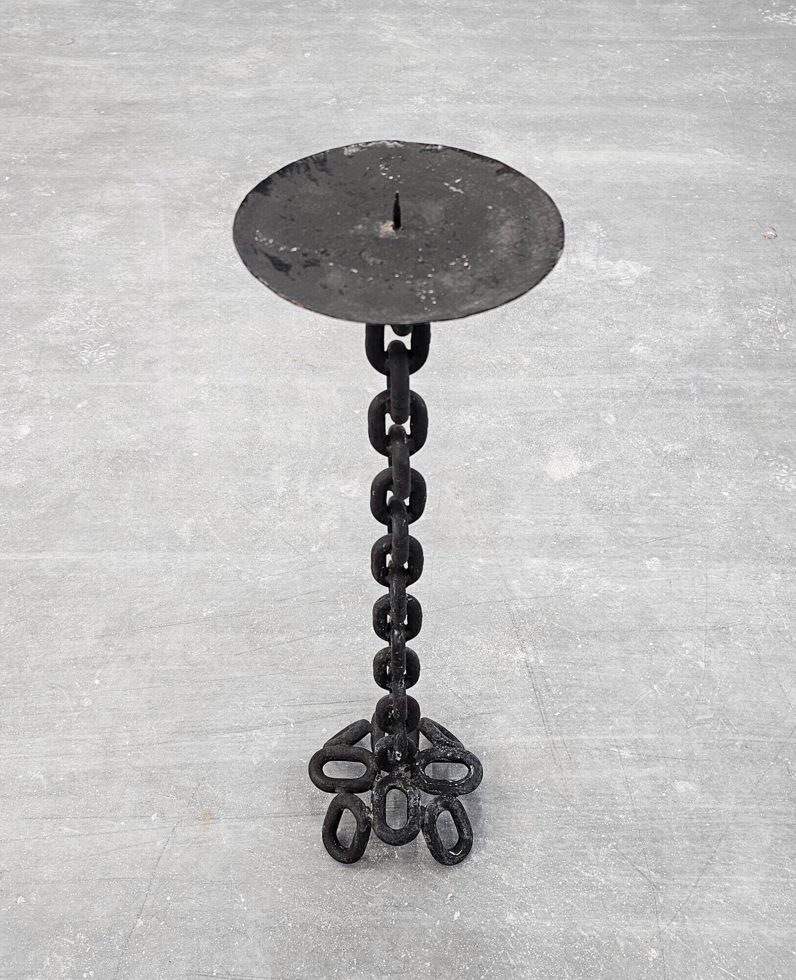 Grand brutalist chandelier in iron chain, 1960s