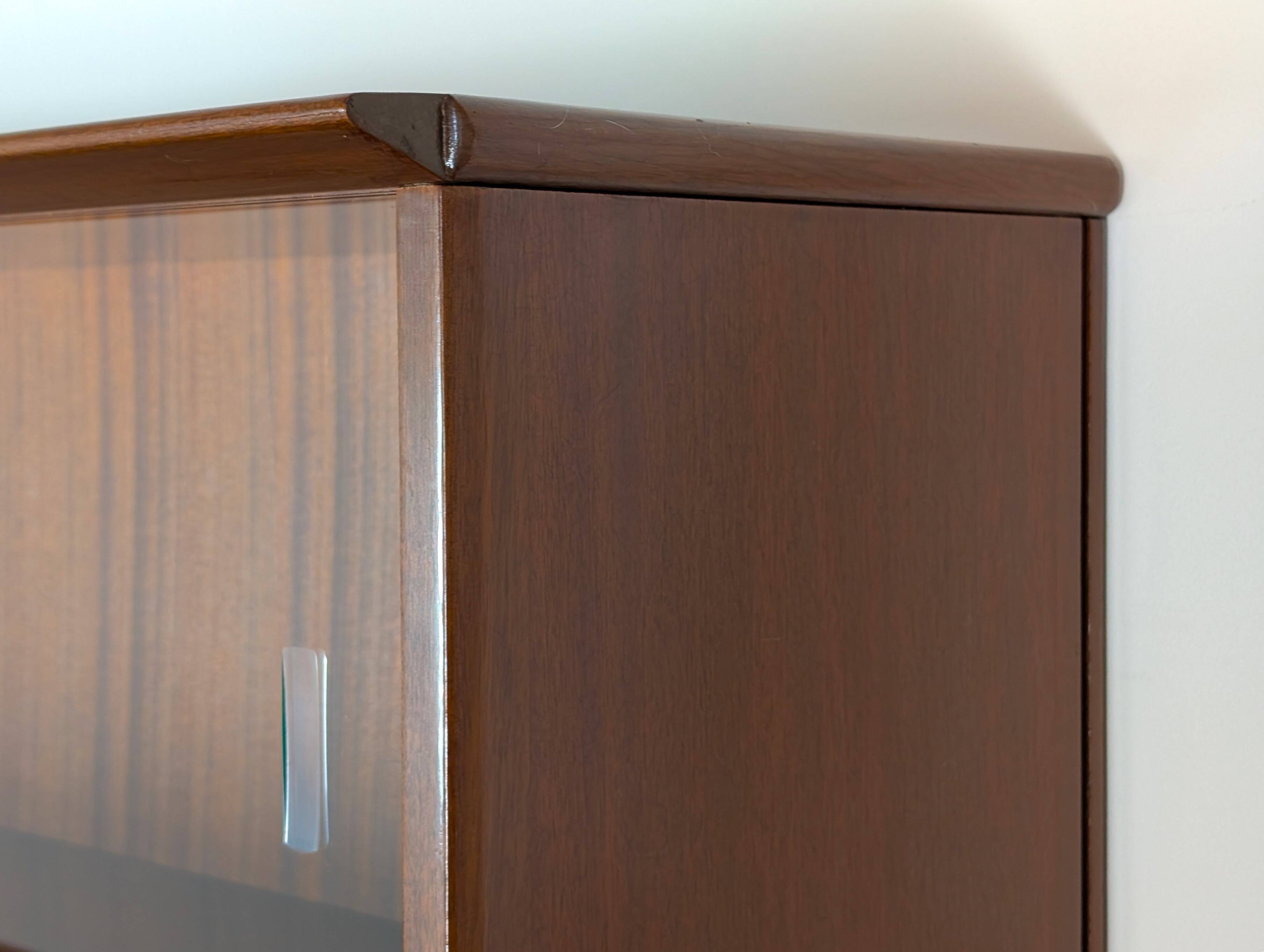 Oscar sideboard/display cabinet