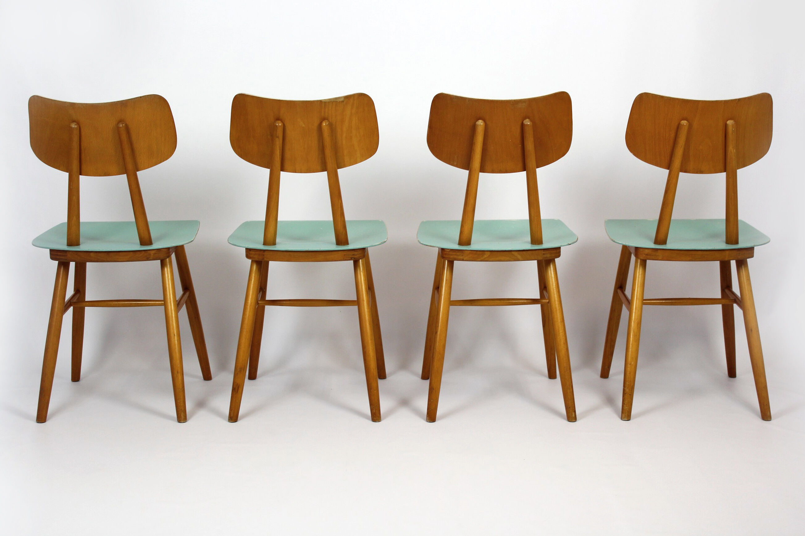 Chaises de salle à manger vintage en bois de Ton, 1971