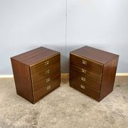2 tables de chevet / petites commodes de style Campagne, années 1970