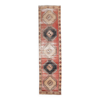 3x12 Classic Persian Runner Rug, 97x398Cm