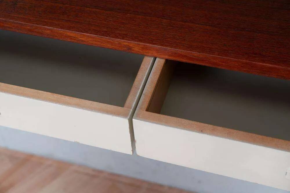 Vintage Nisse String modular wall system