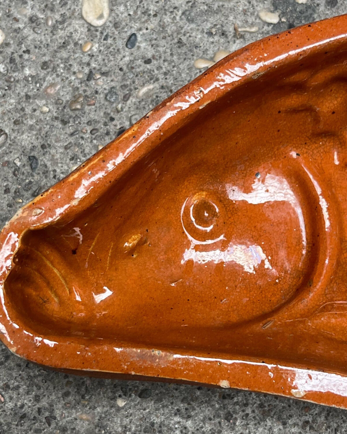 Pastry mold / empty old terracotta pocket