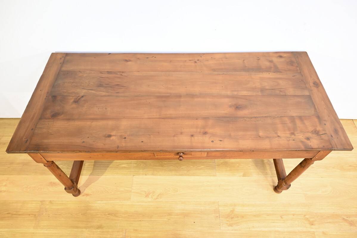 Property Farm Table in Cherry, Louis XIV style – Early 19th century