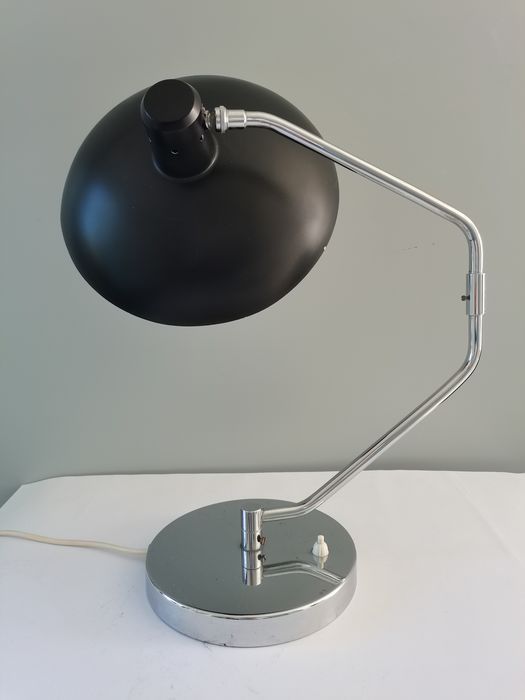 Table lamp nr. 8 clay Michie for Knoll Inc