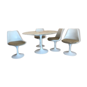 Ensemble table et chaises