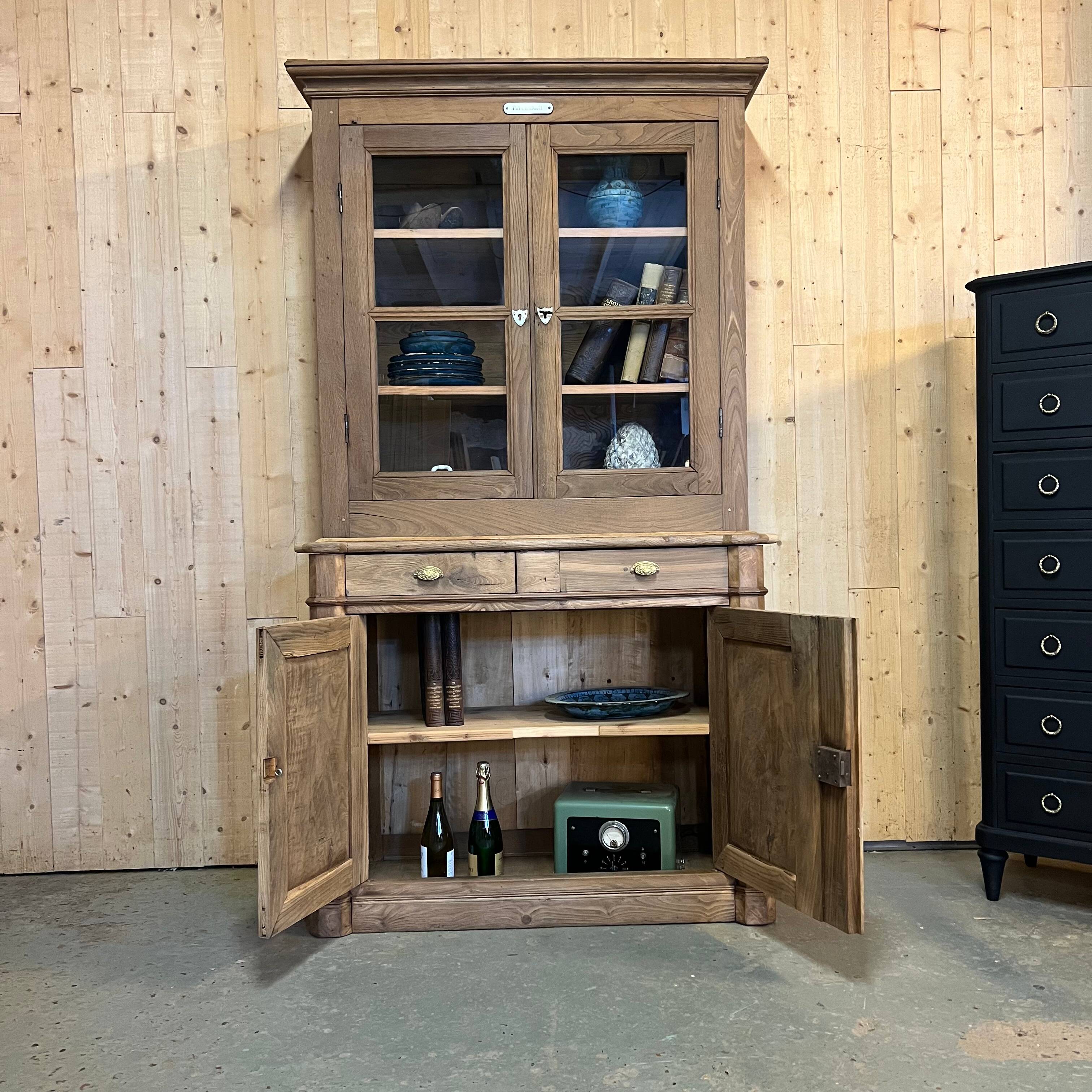 Two-part buffet in raw oak