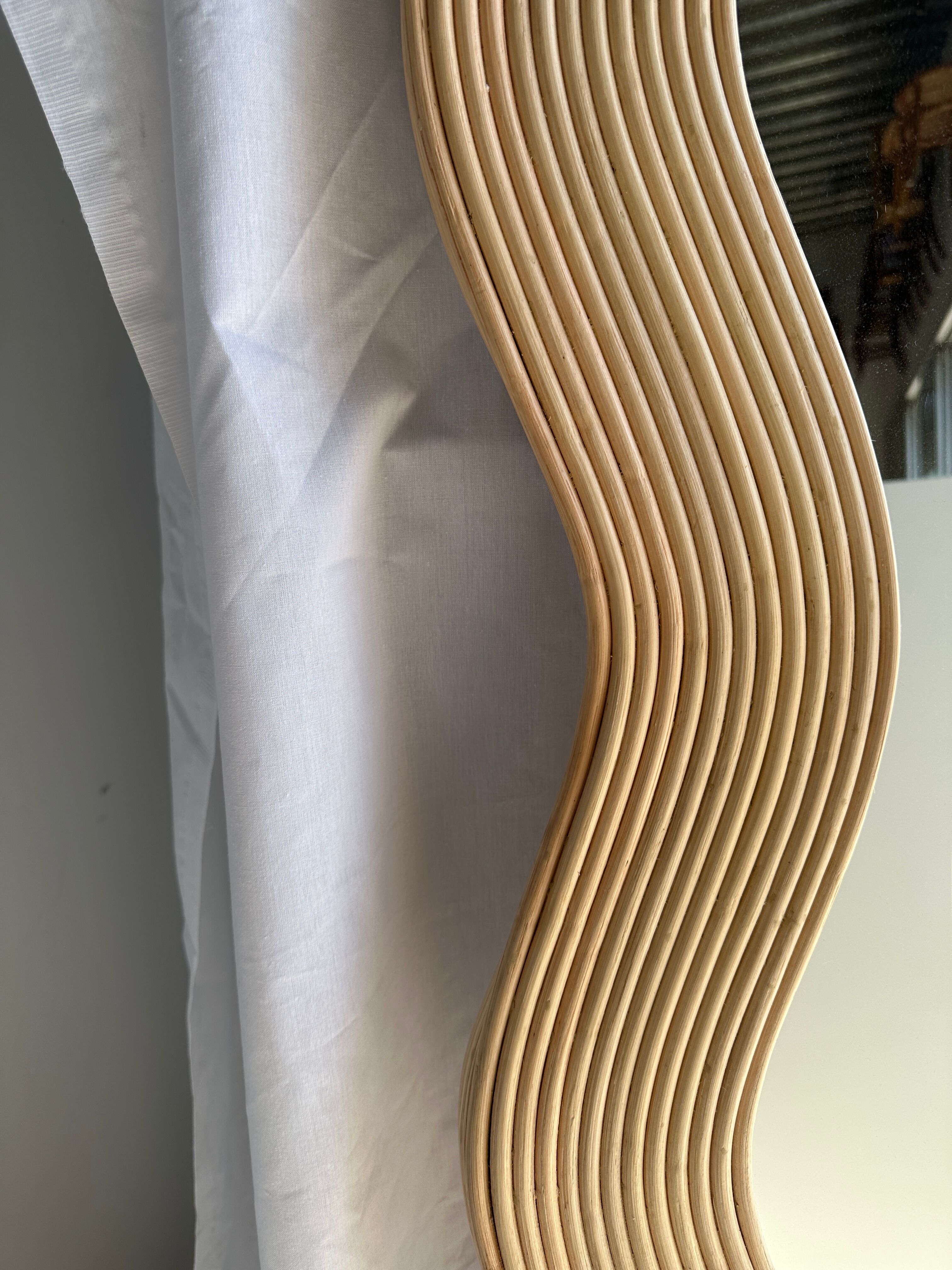 Zigzag rattan foot mirror H:182cm