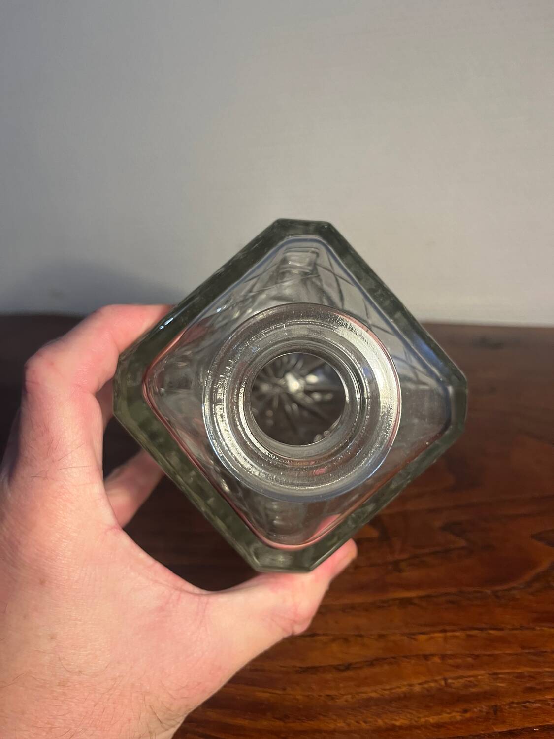 Rectangular carafe in cut glass, Bohemian crystal style