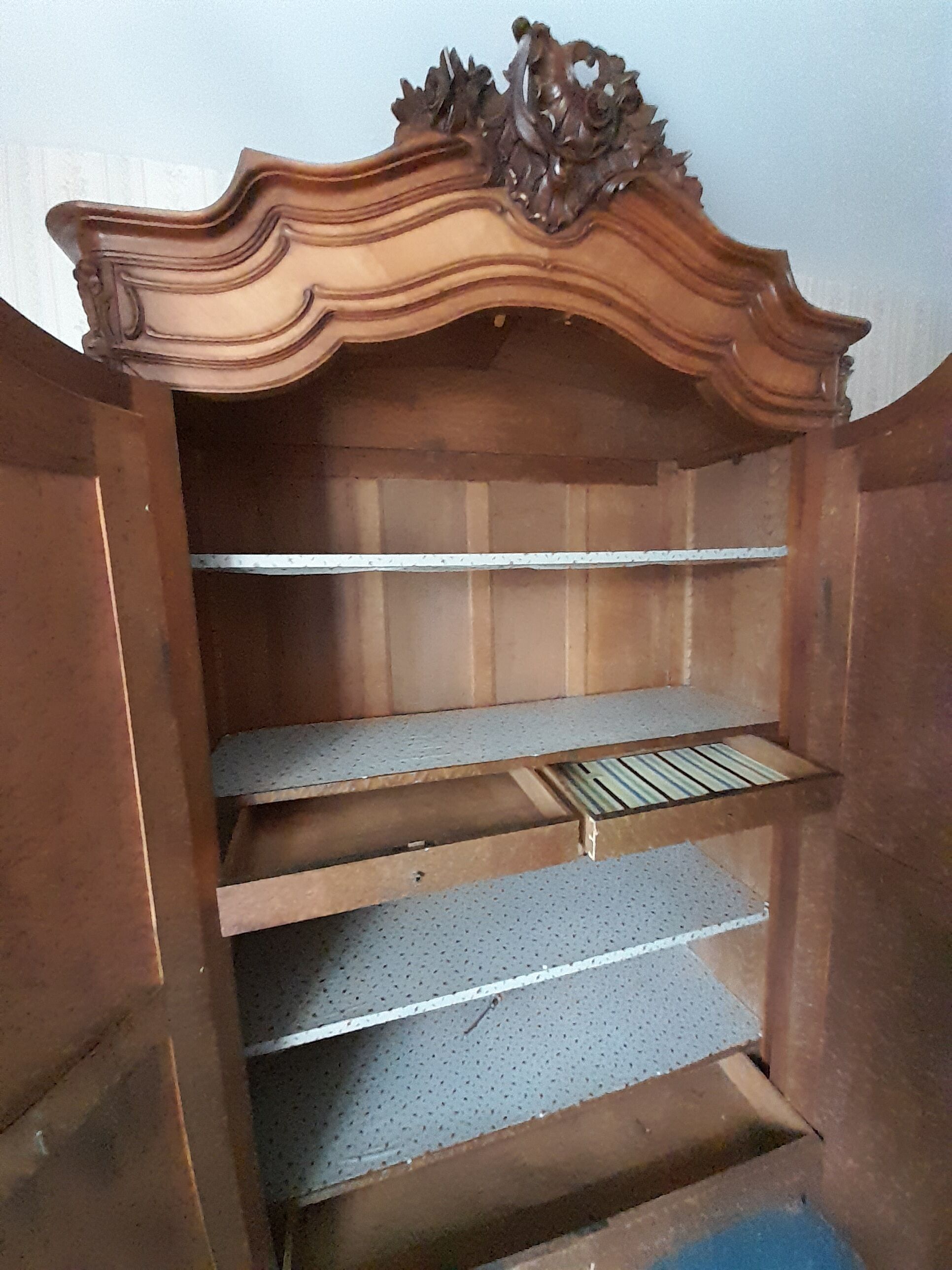Cherry bedroom wardrobe