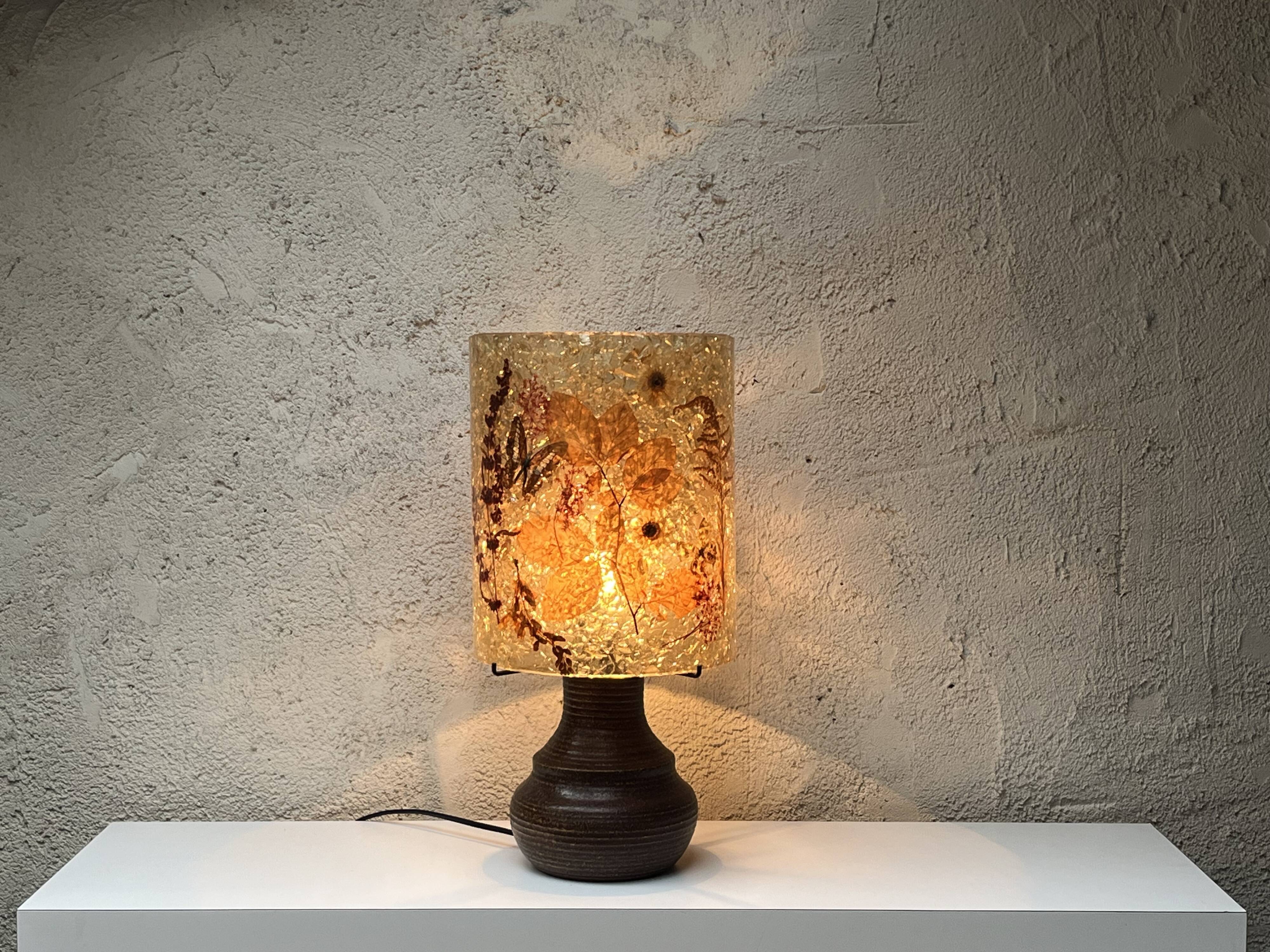 Lampe en ceramique et resine d'accolay