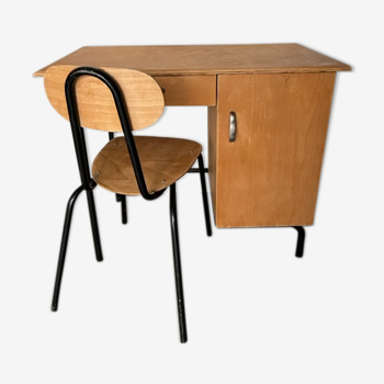 Bureau et sa chaise