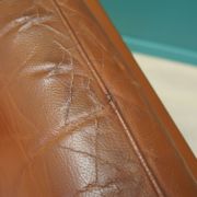 Fauteuil en cuir, design danois, années 1960, production : Danemark
