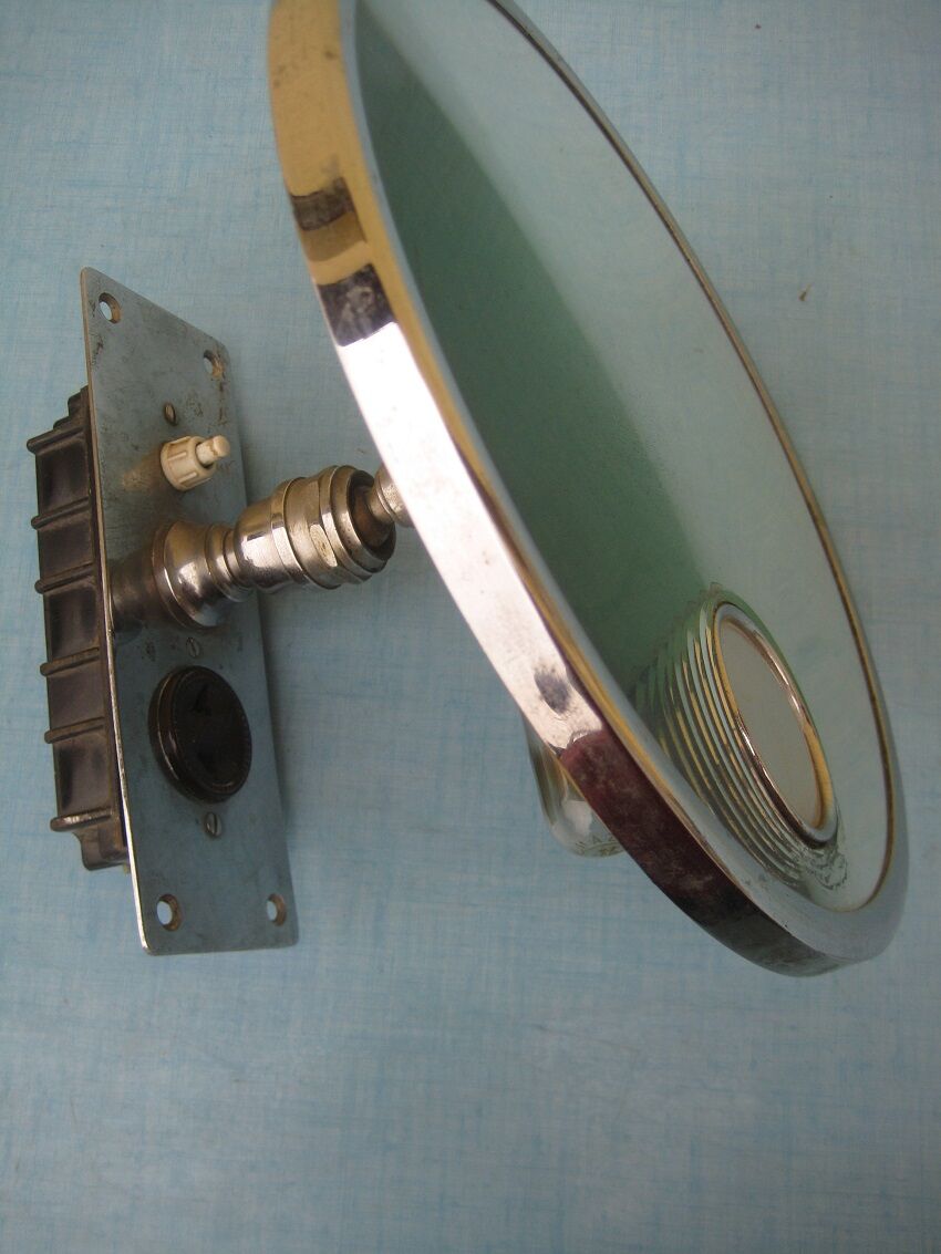 Vintage mirror grinding and illuminating