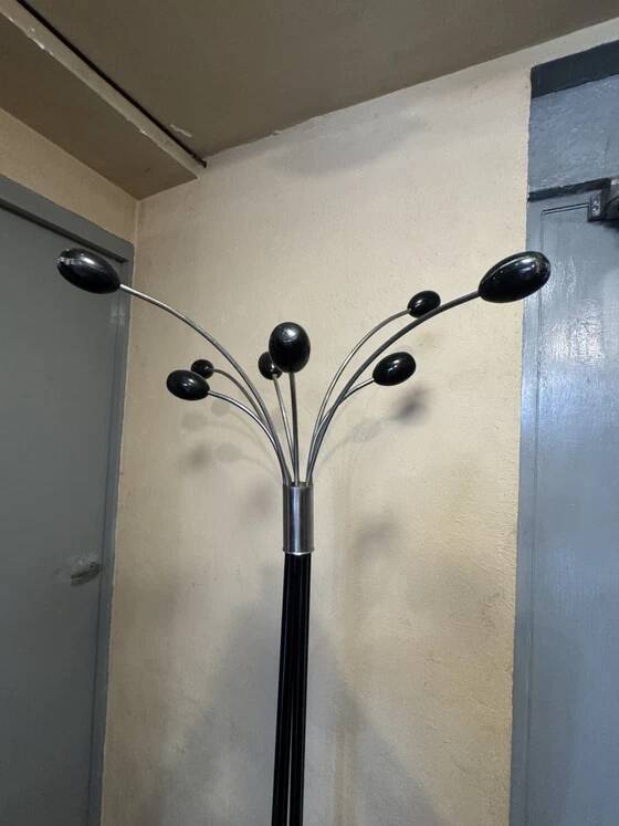 Italian design coat rack – Chrome metal and black lacquer – 1960s-1970s