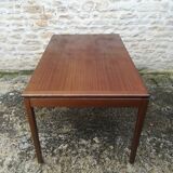 Extendable table