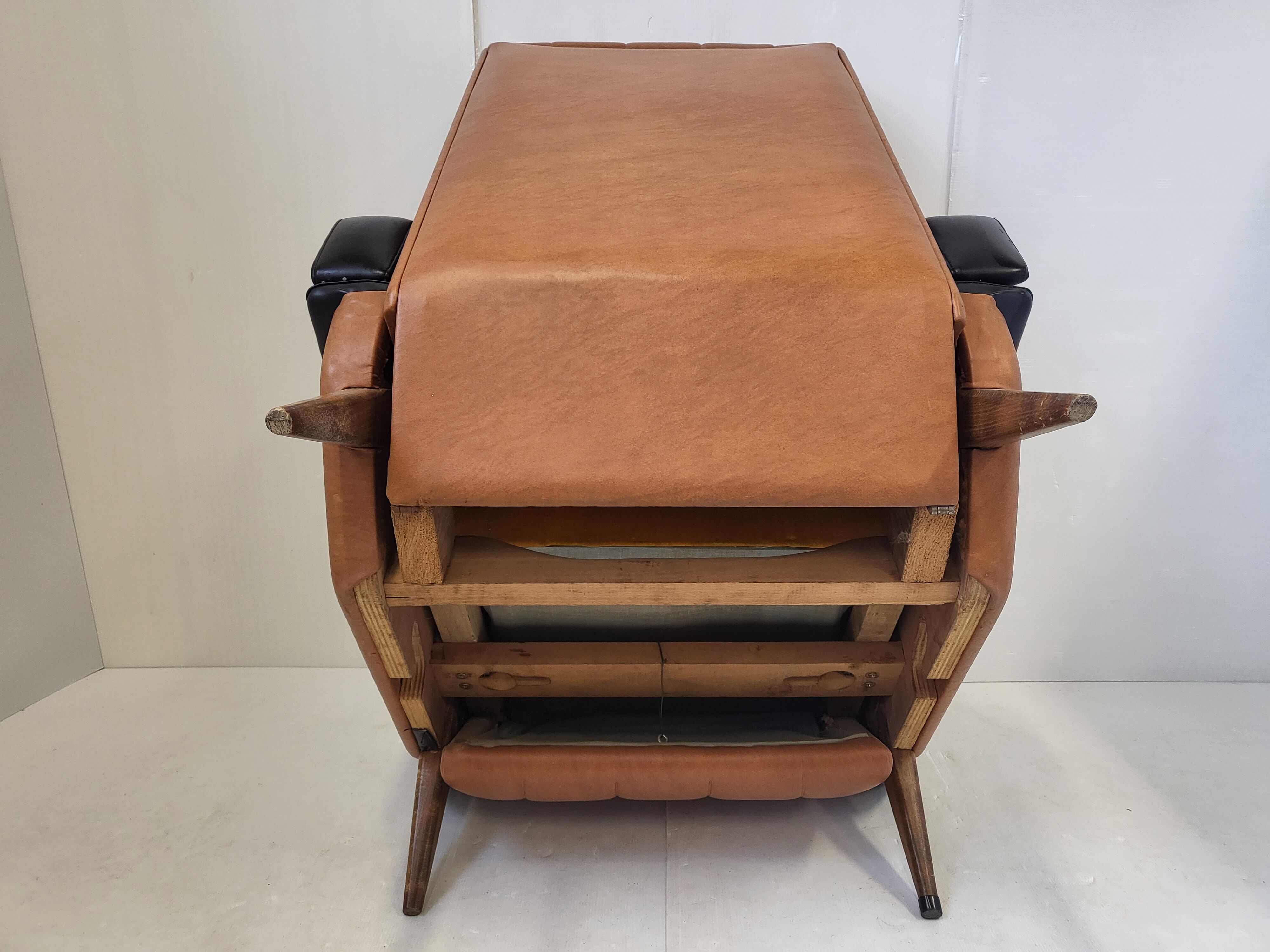 Vintage Italian armchair 1950