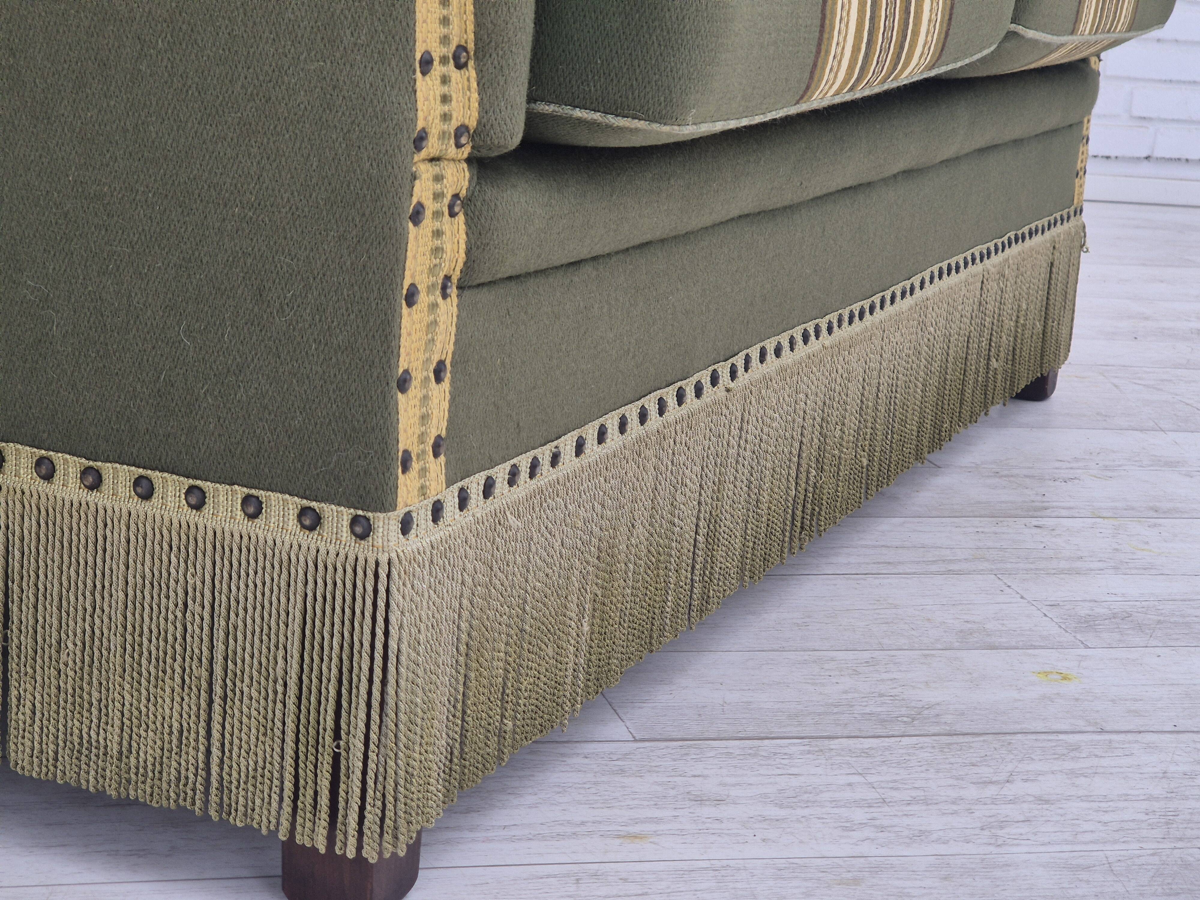 Canapé danois 2 places en velours et laine, années 1970