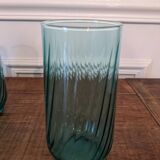 9 orangeade glasses