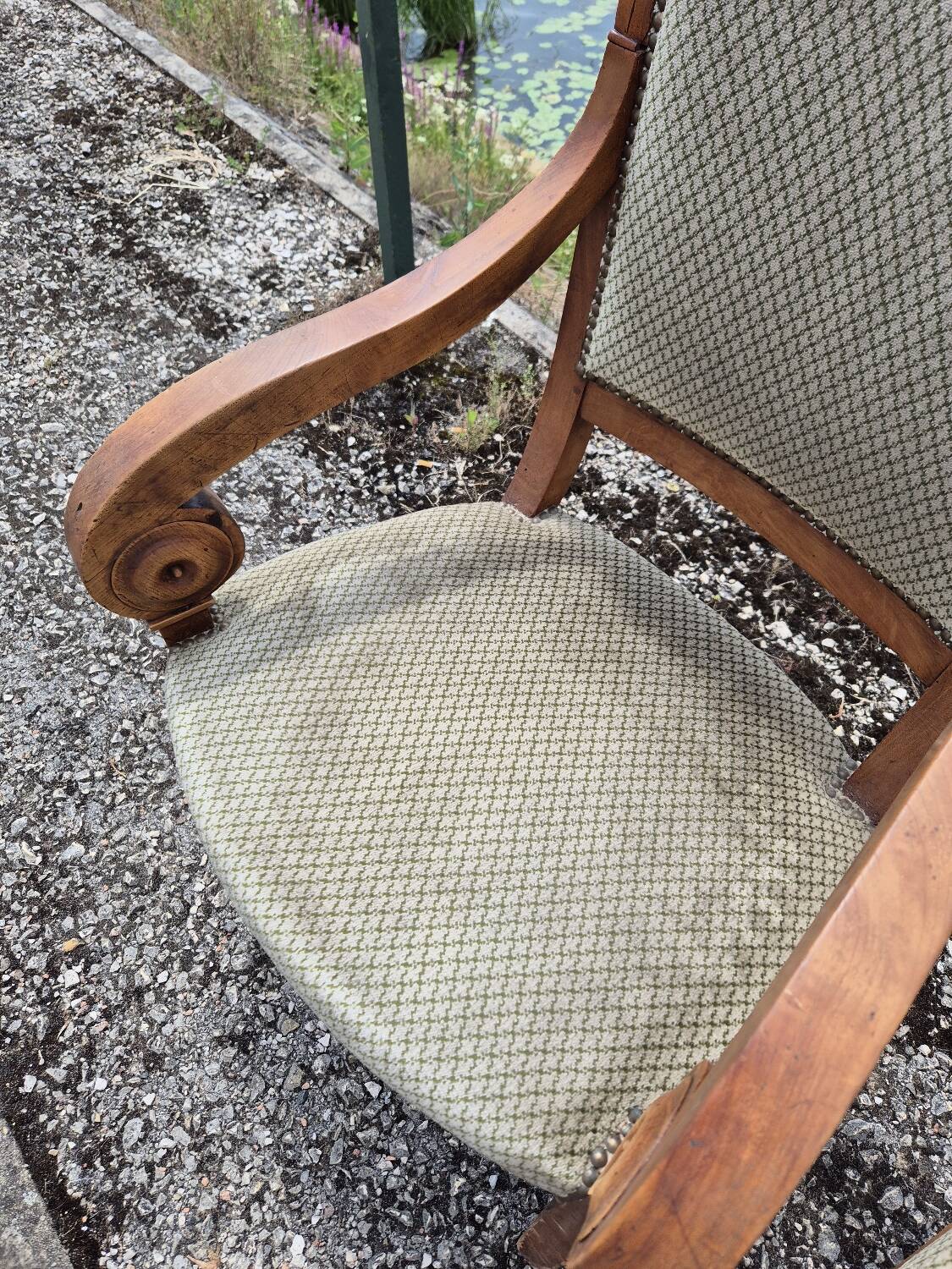 Pair of armchairs with Empire Restoration handles 1900s