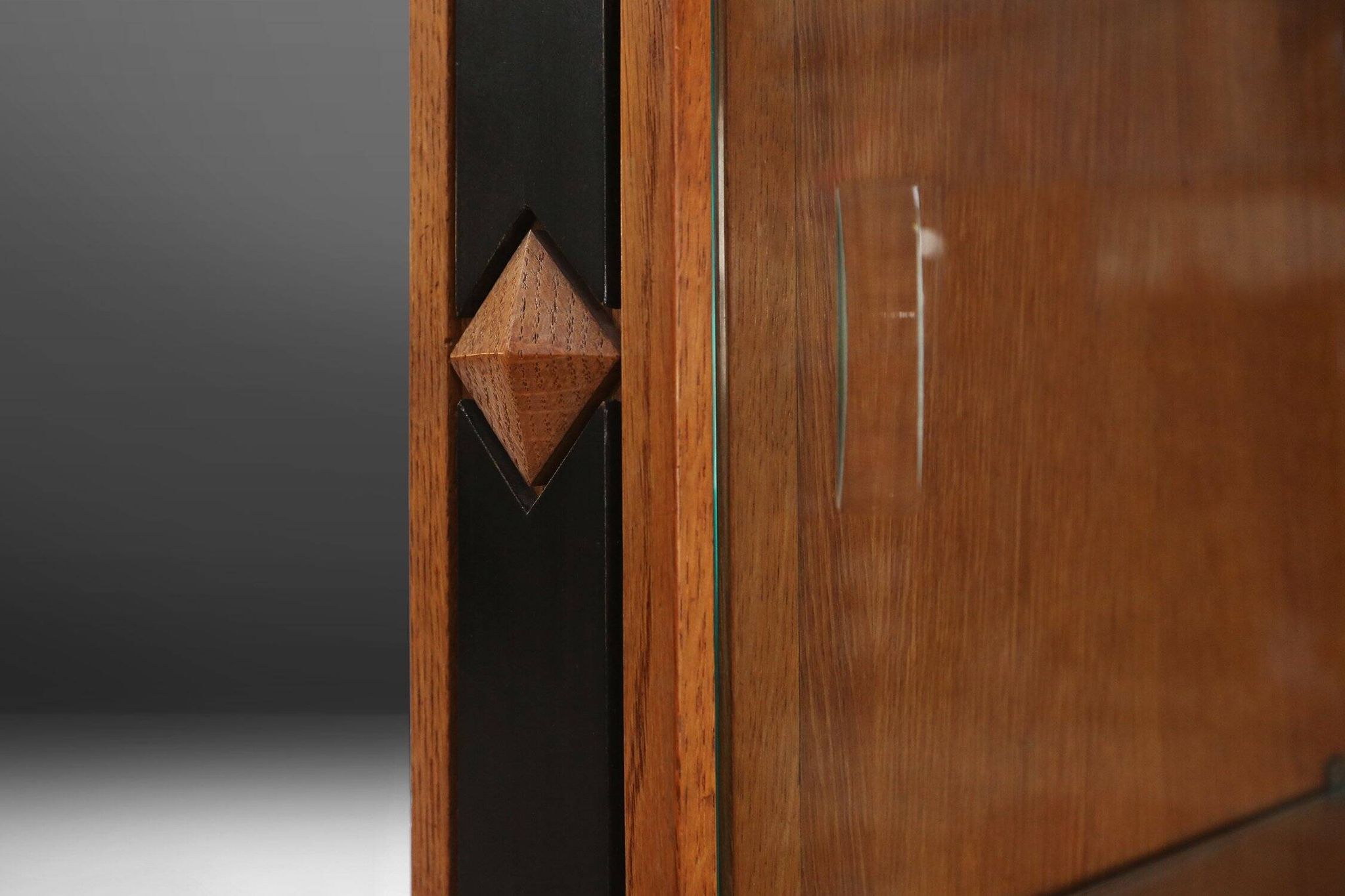 Late Art Deco Display Cabinet in Oak, Belgium 1940s