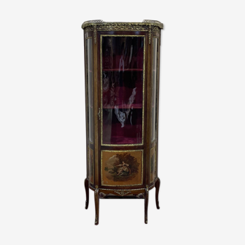 Vitrine Napoléon III en acajou bronze dessus marbre et vernis martin