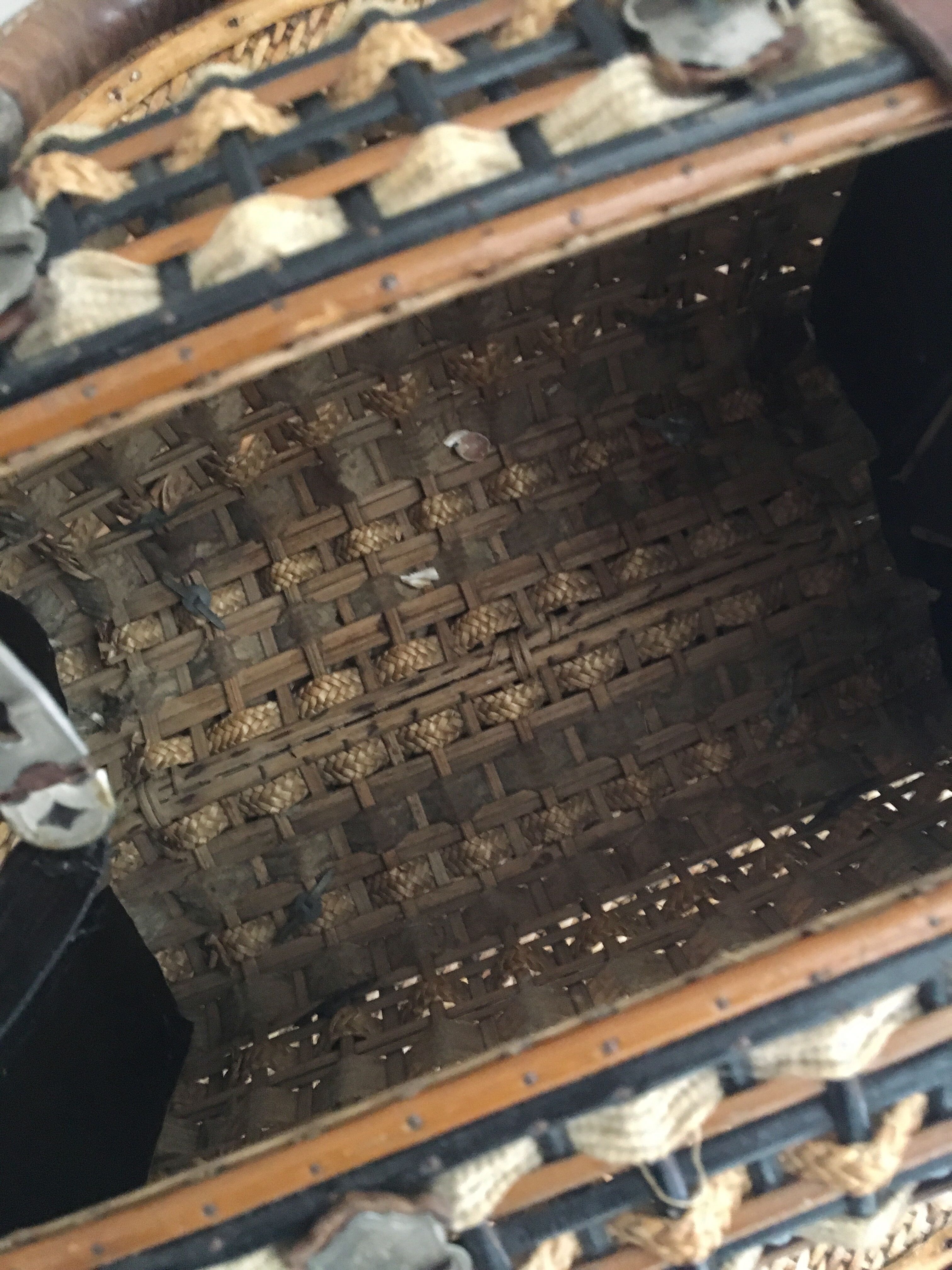 Old suitcase 1900