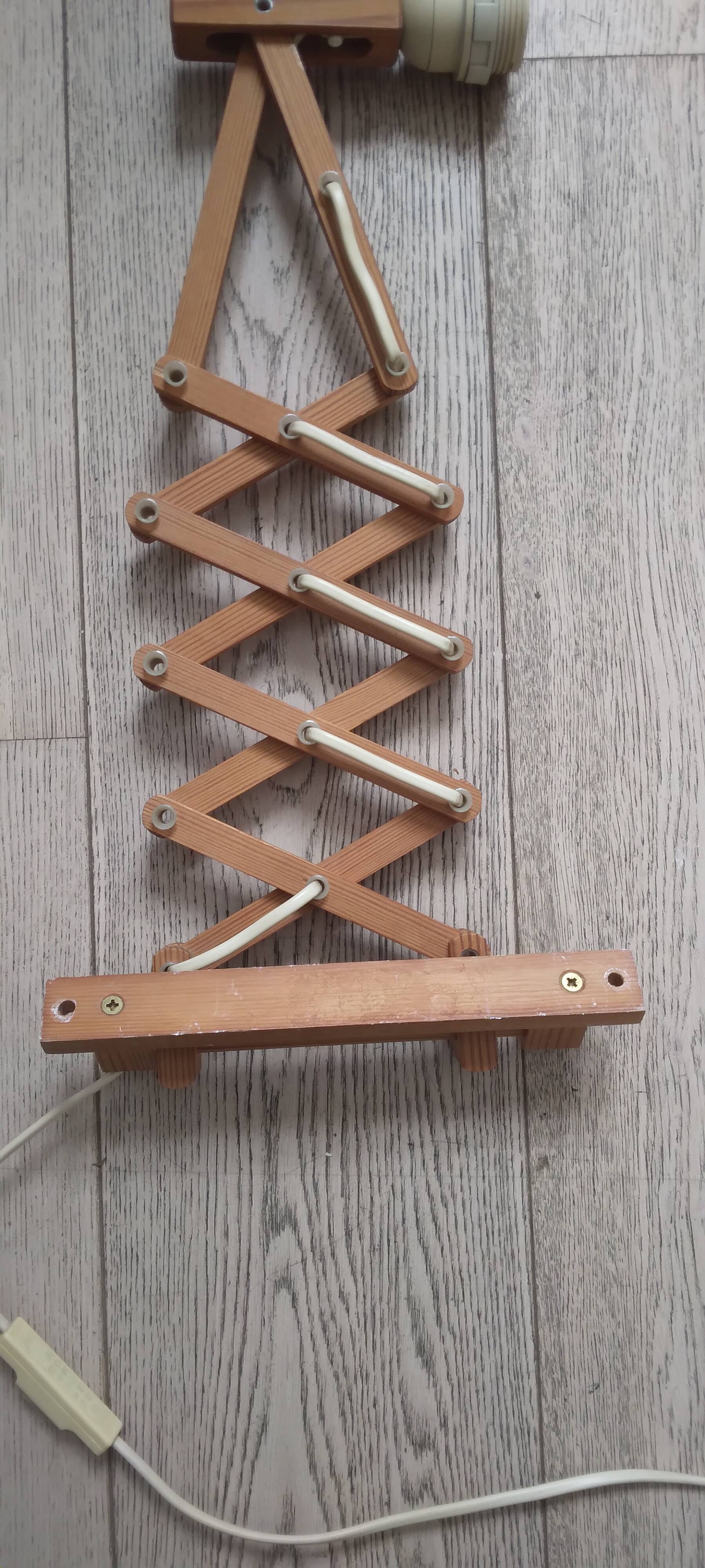 Accordion wall light.