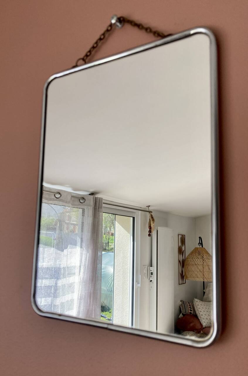 Barber mirror