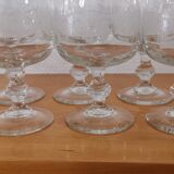Set of 9 red wine glasses on feet, grape decoration and Luminarc vine shoot