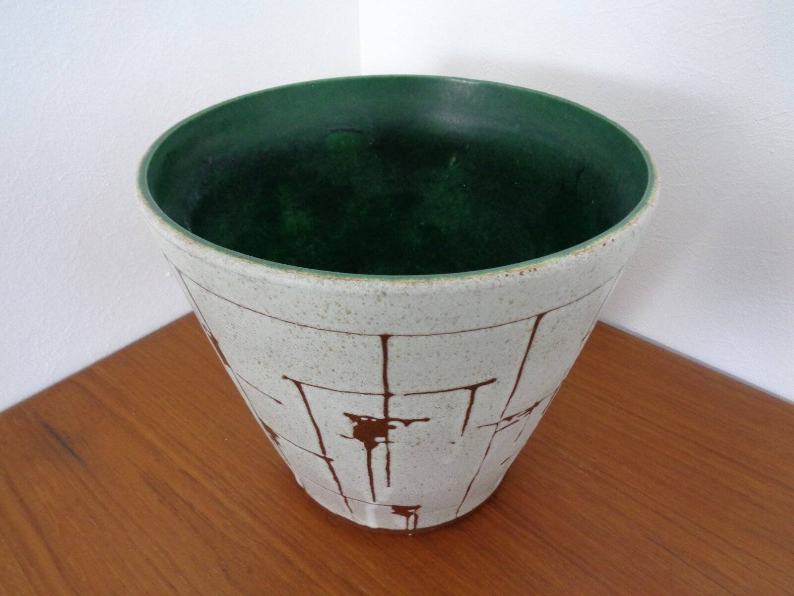 Large lava ceramic cachepot, 1970s
