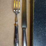 Art Deco serving cutlery