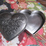 Candy box tin heart