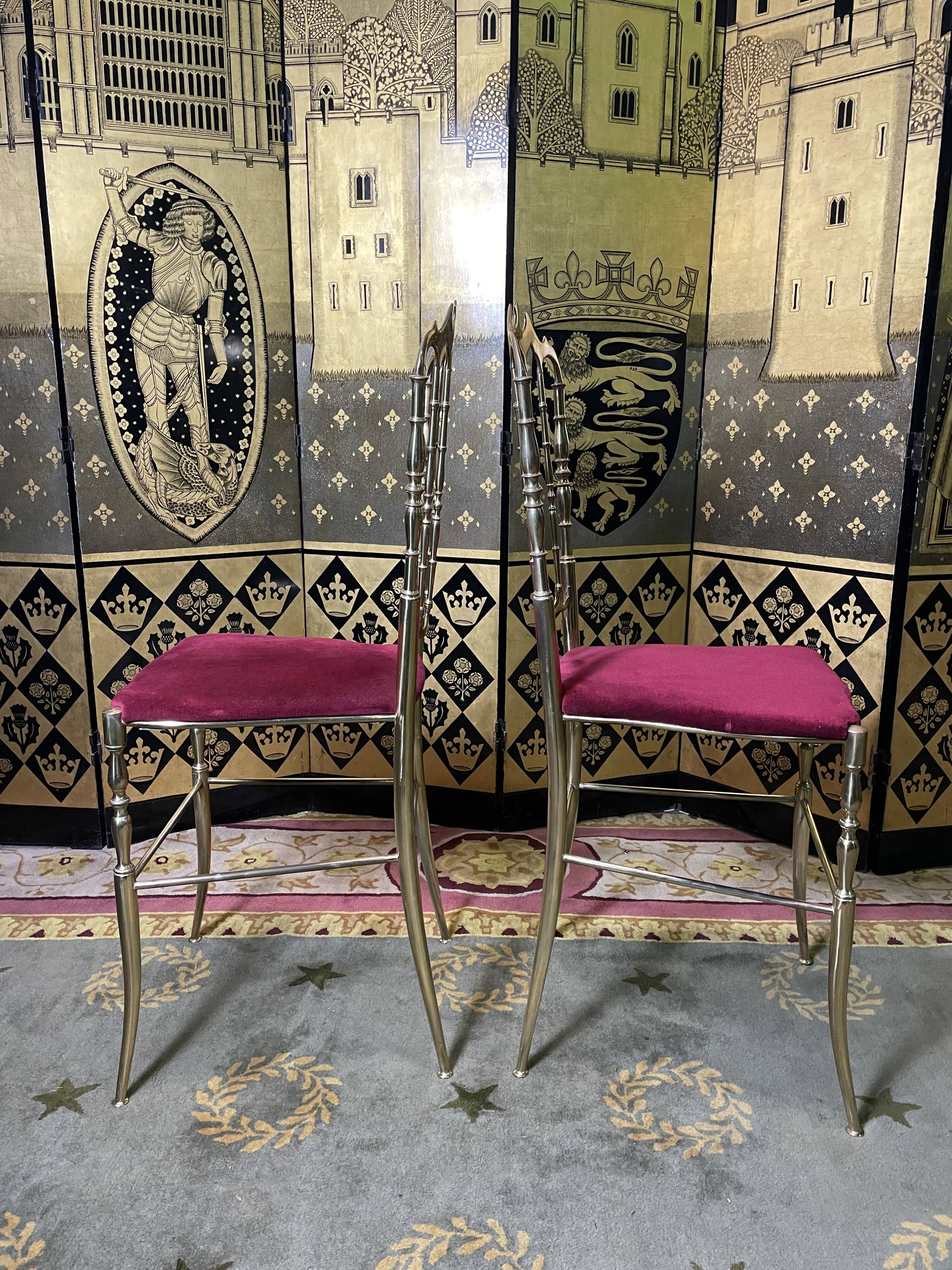 Pair of Italian chiavari chairs in solid brass